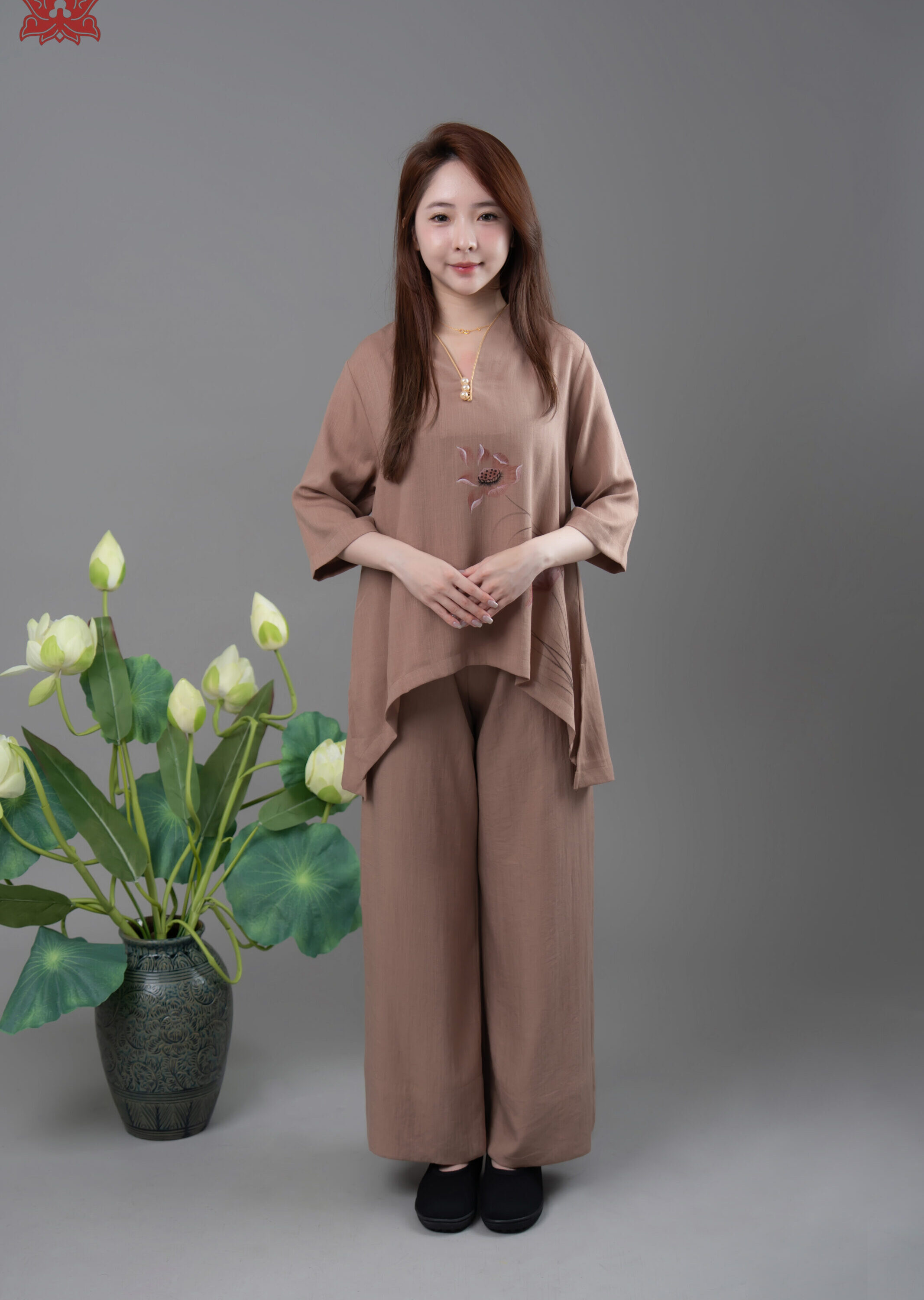 Bộ 3 nút ngọc trai thêu