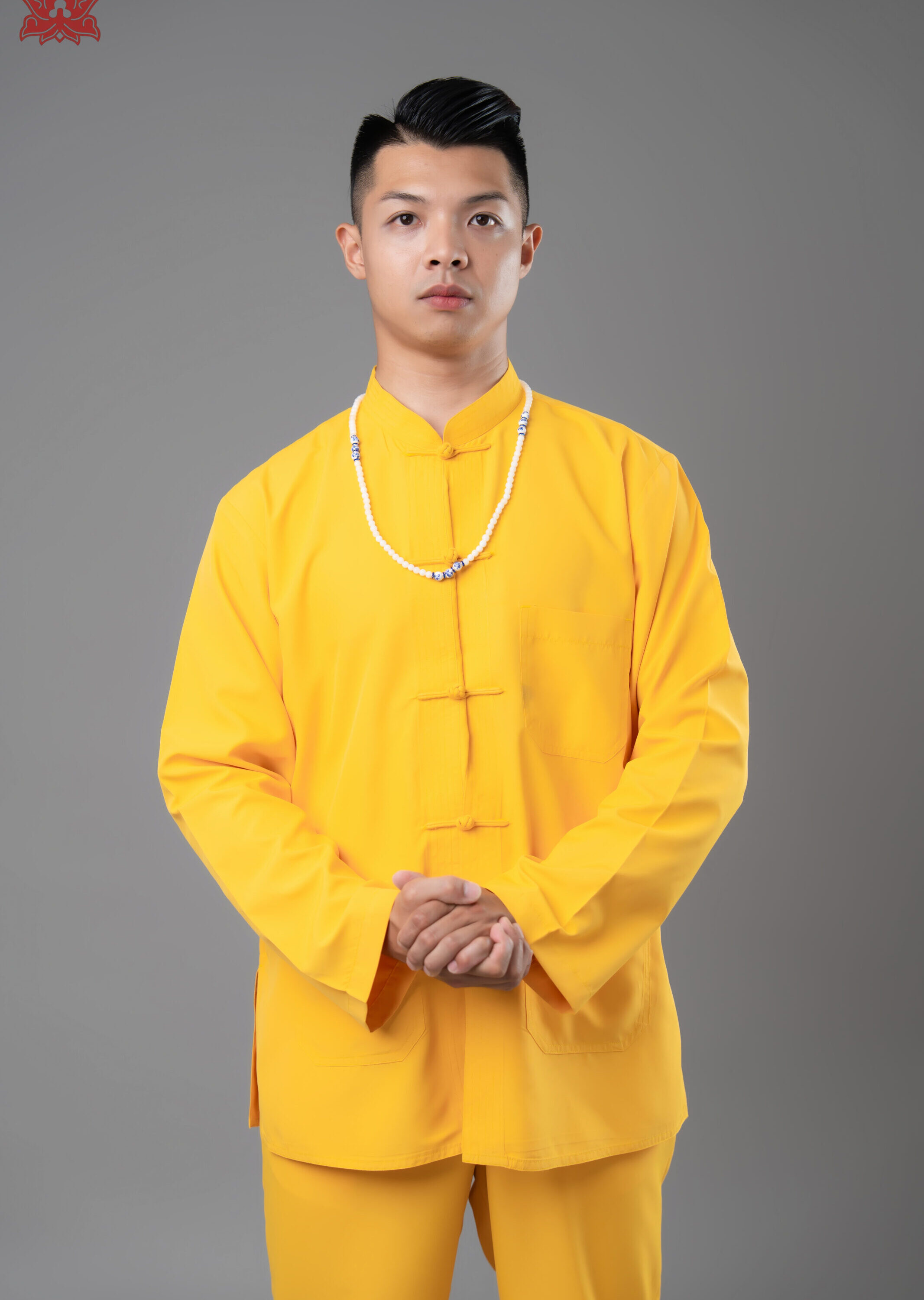 Cư sĩ phục nam tay dài nút tàu (vàng)