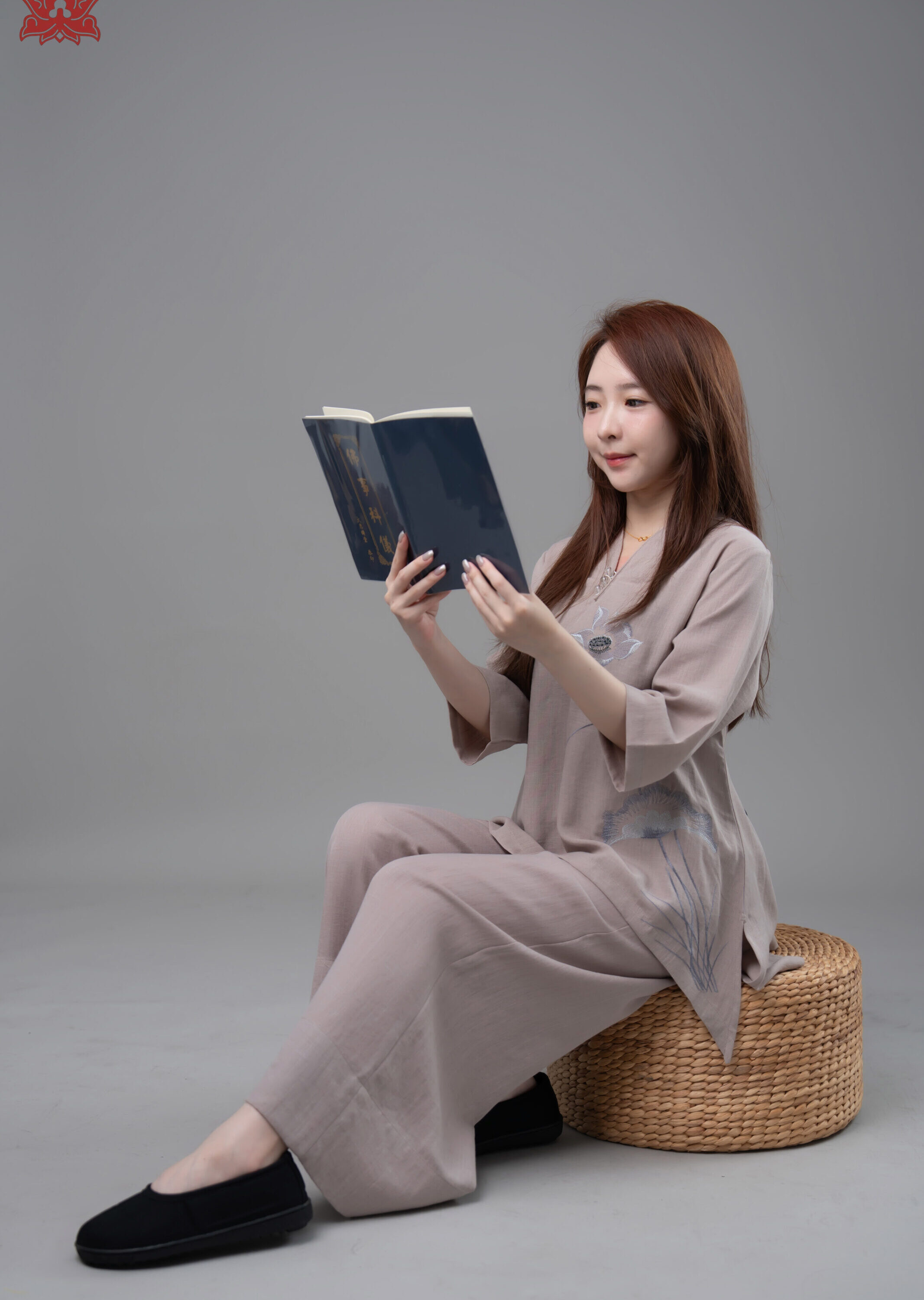 Bộ 3 nút ngọc trai vẽ (Xám)