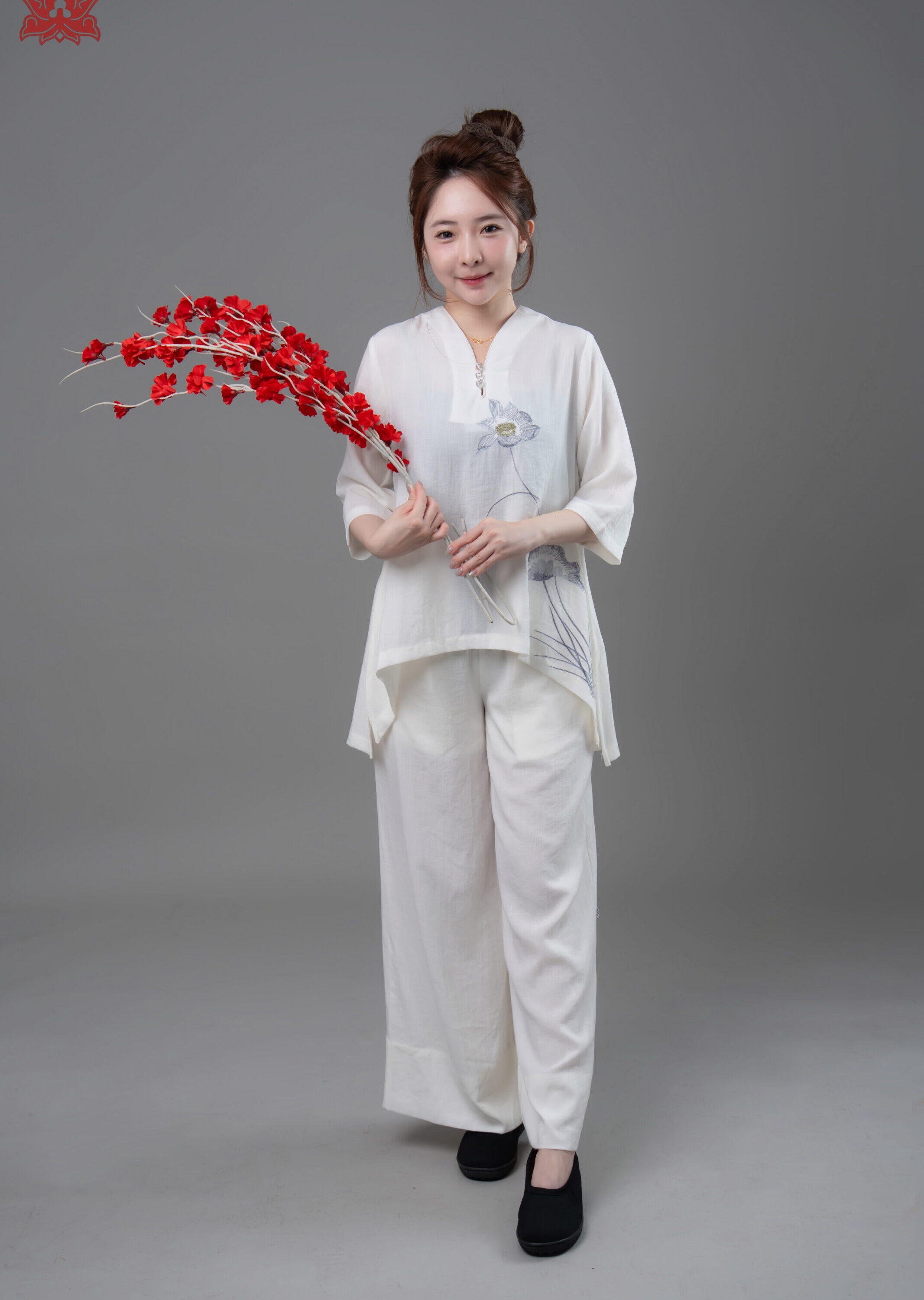 BỘ 3 NÚT THÊU (TRẮNG)