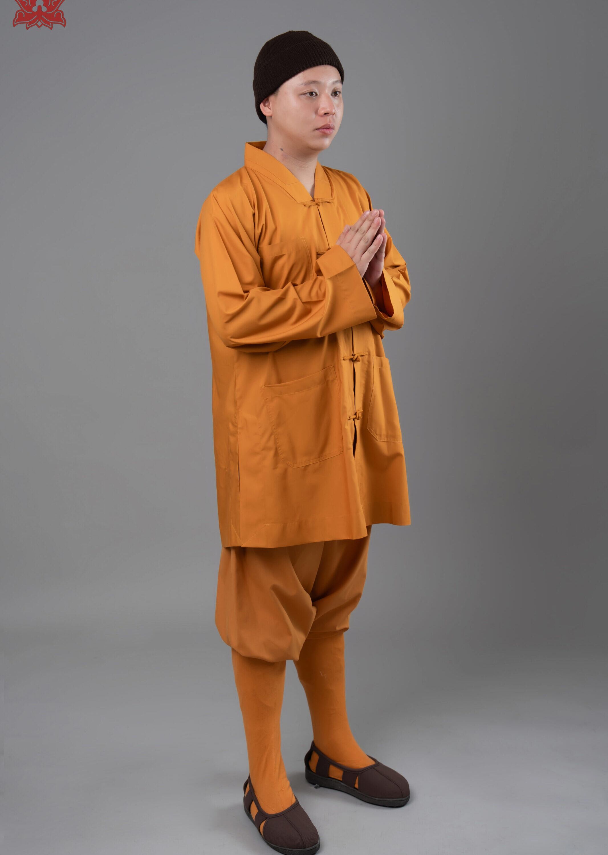 Khoác ngắn nút tàu (vàng bò)