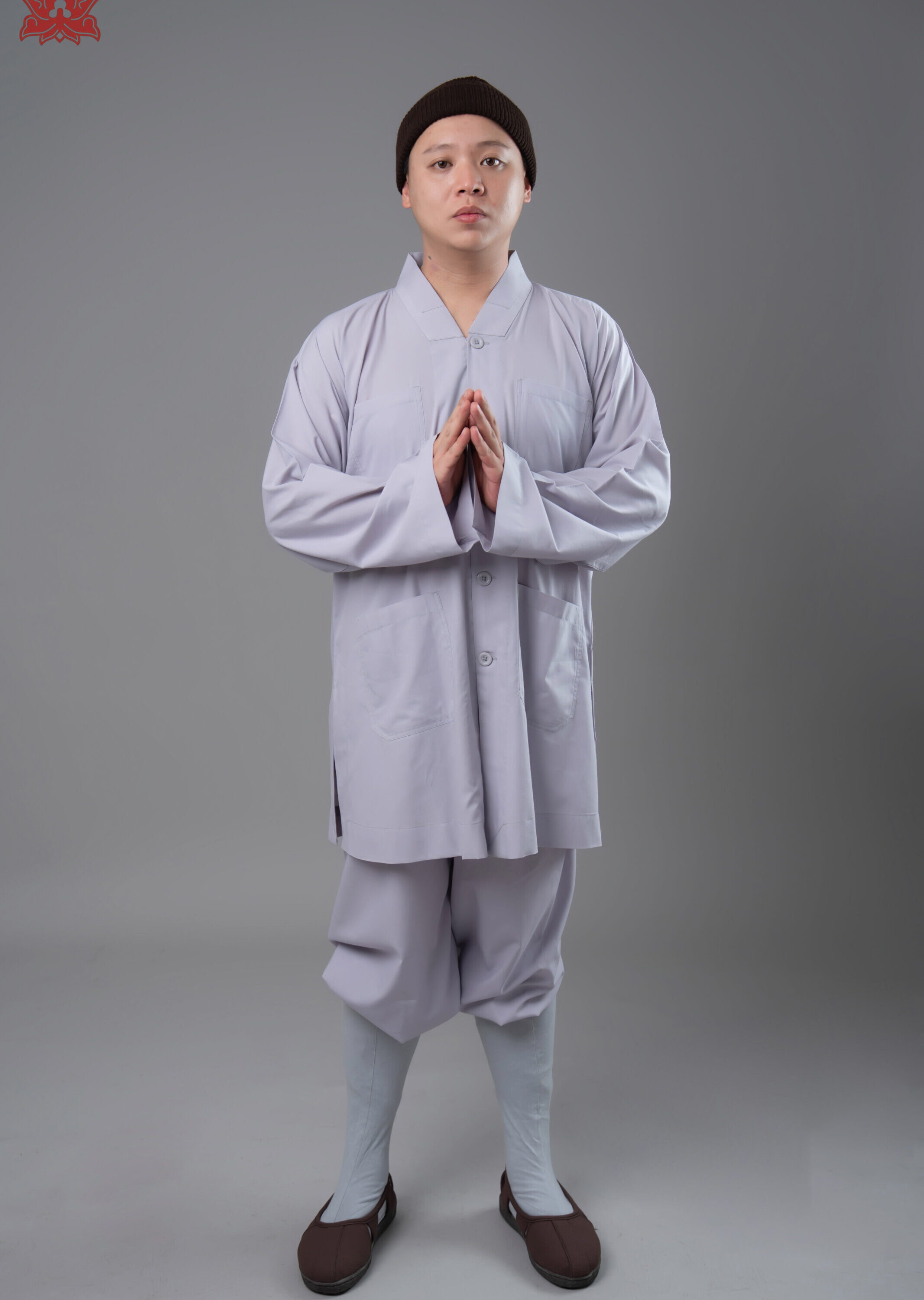 Khoác ngắn nút nhựa (xám)