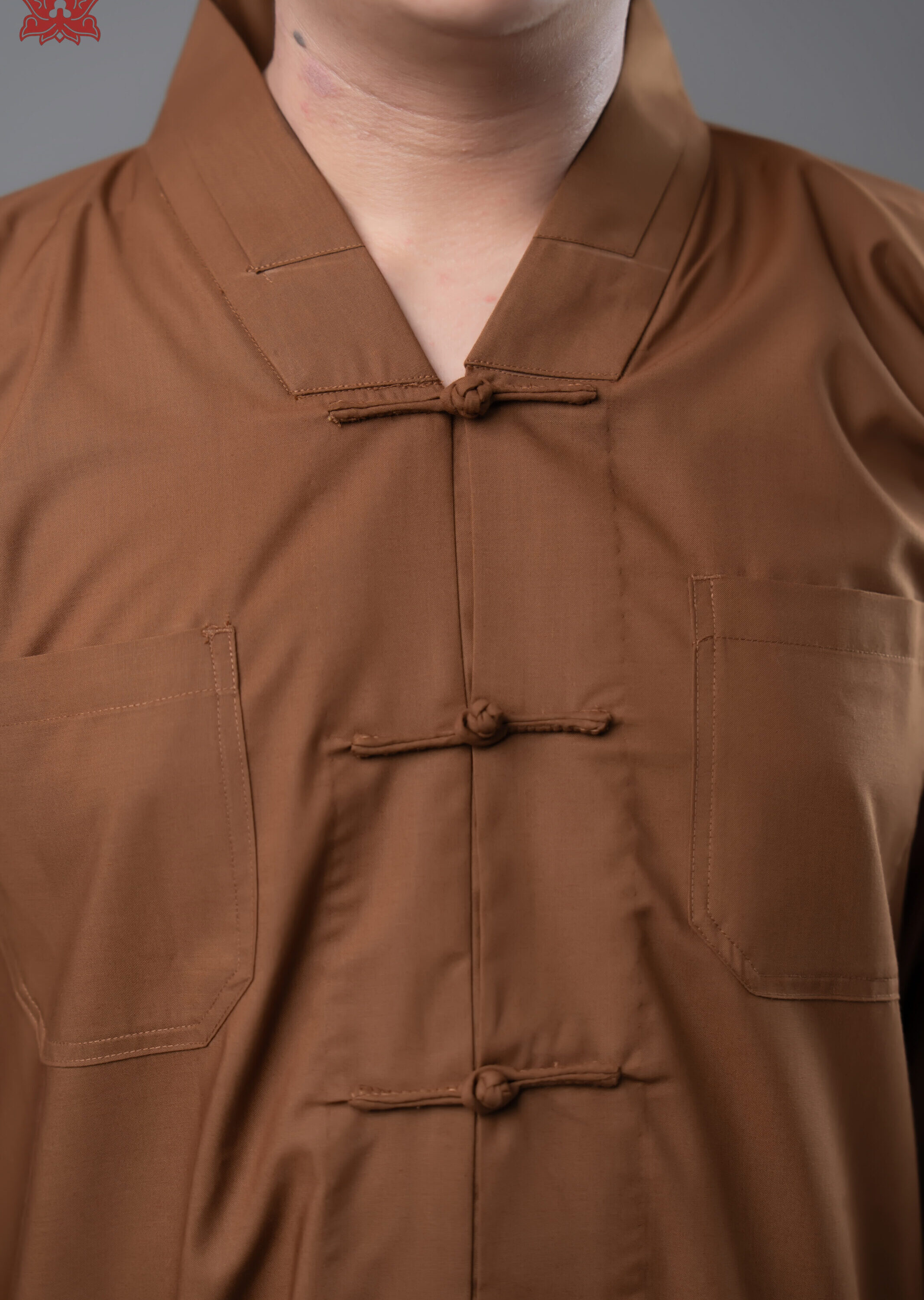 Khoác ngắn nút tàu (nâu)