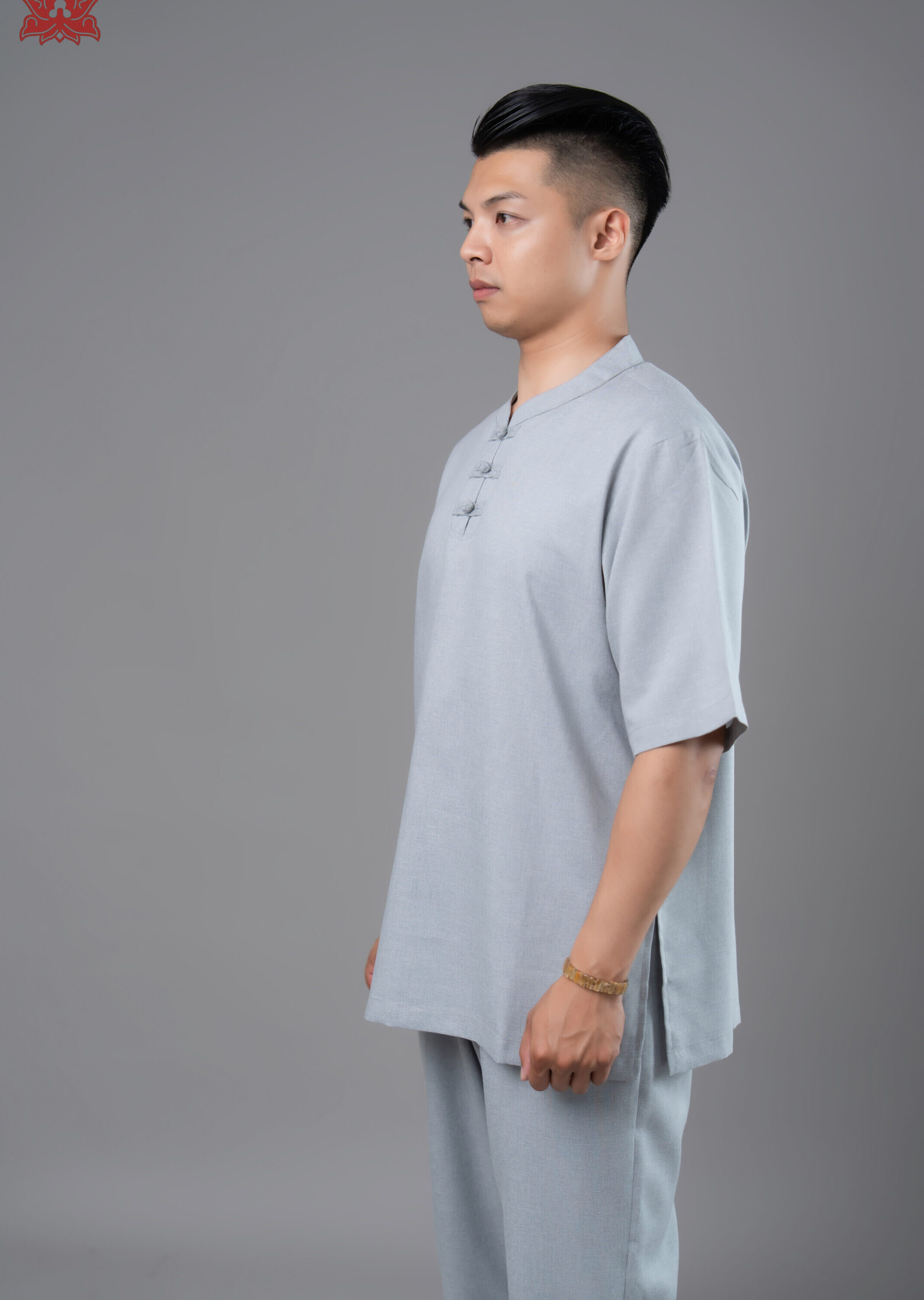 BỘ NAM CỔ TRỤ TAY NGẮN (XÁM)
