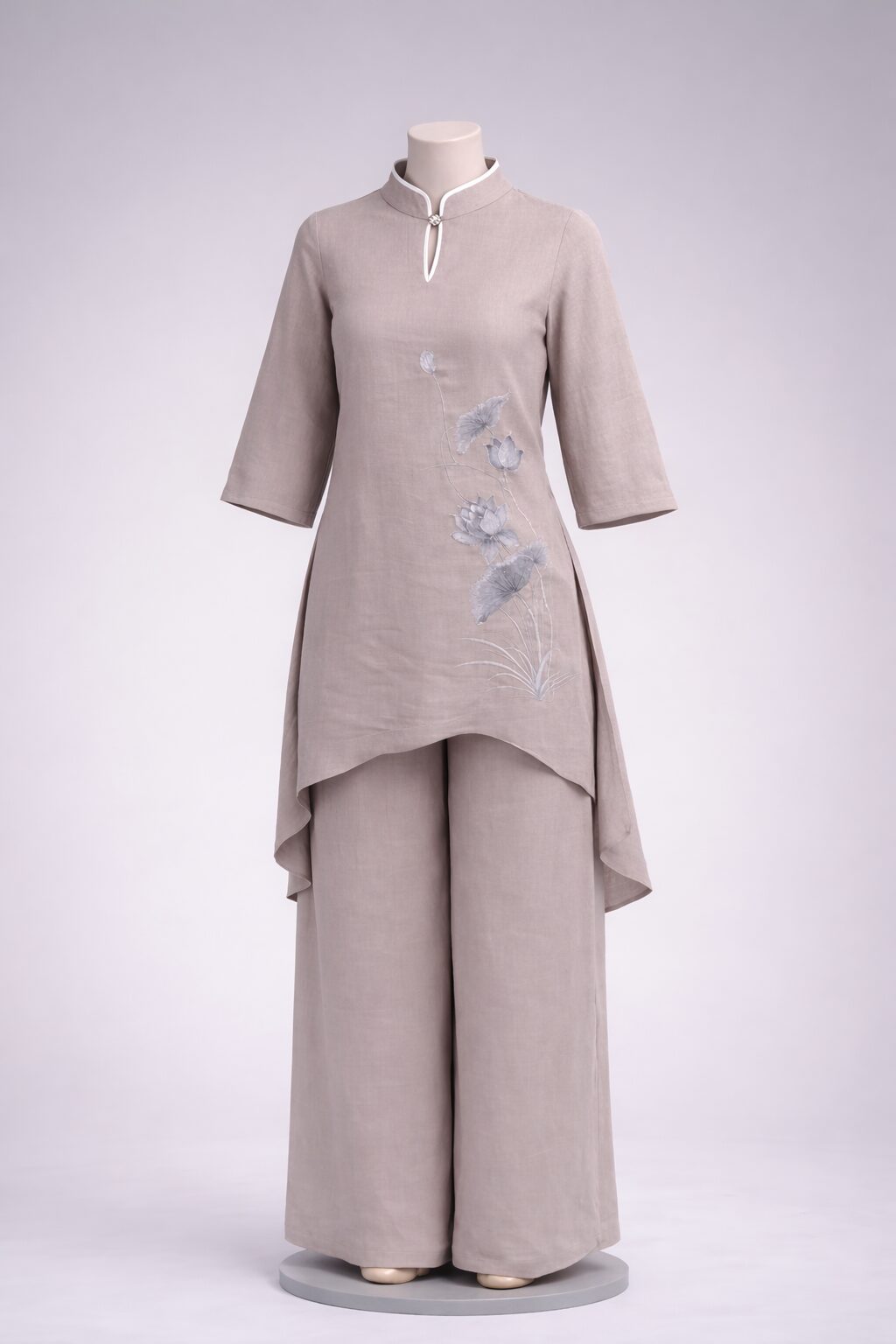 Bộ pháp phục nâu 1 cúc