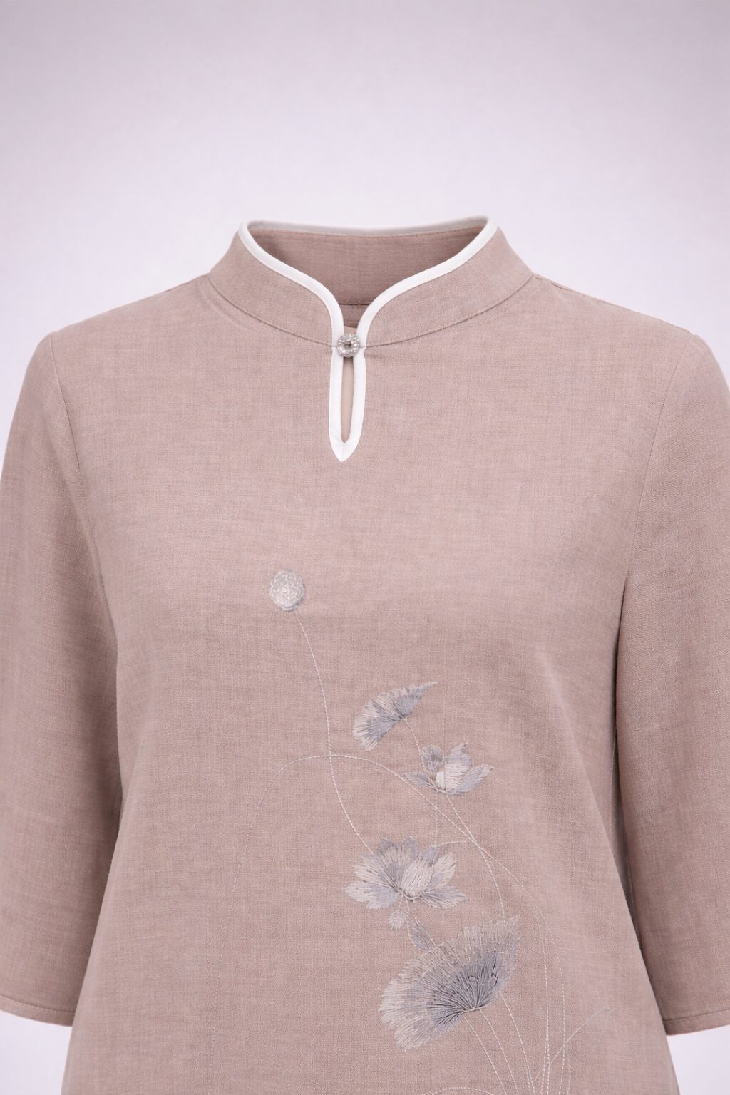 Bộ pháp phục nâu 1 cúc